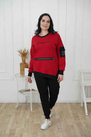 СПОРТИВНЫЙ КОСТЮМ