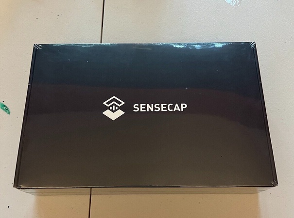 Крипто-майнер SenseCAP M1 HNT с гелием для помещений EU868 (СОВЕРШЕННО НОВЫЙ ЗАПЕЧАТАННЫЙ)