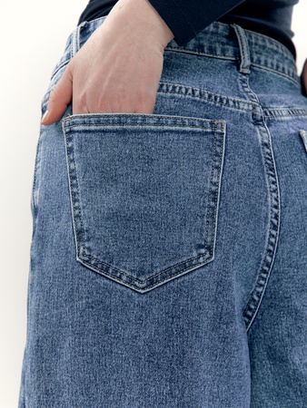 Джинсы женские со стрелкой