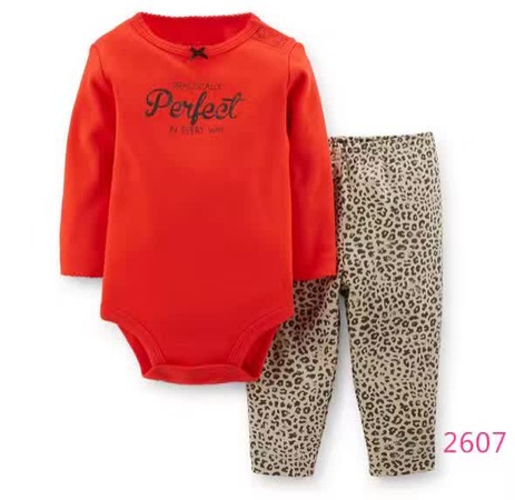 İkili set, pantolon artı gövde