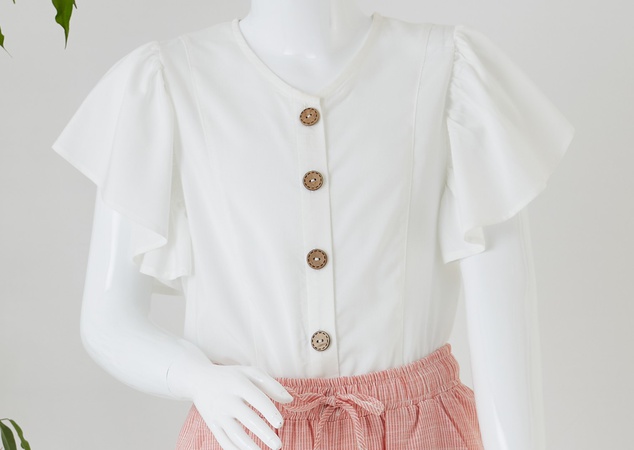 Блузка с длинным рукавом на пуговицах / брюки в полоску