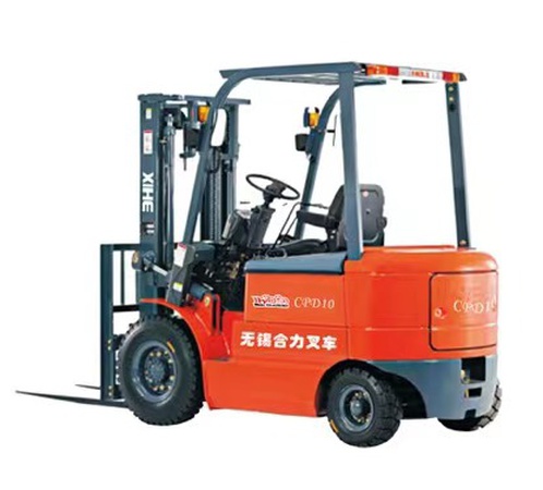 Сбалансированный тяжелый вилочный погрузчик с двигателем внутреннего сгорания