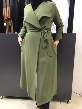 Пальто с широким воротником