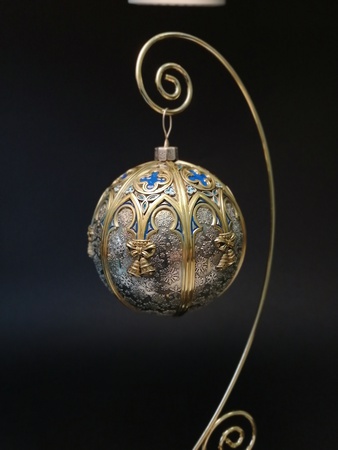 Серебряные шары 999 проба