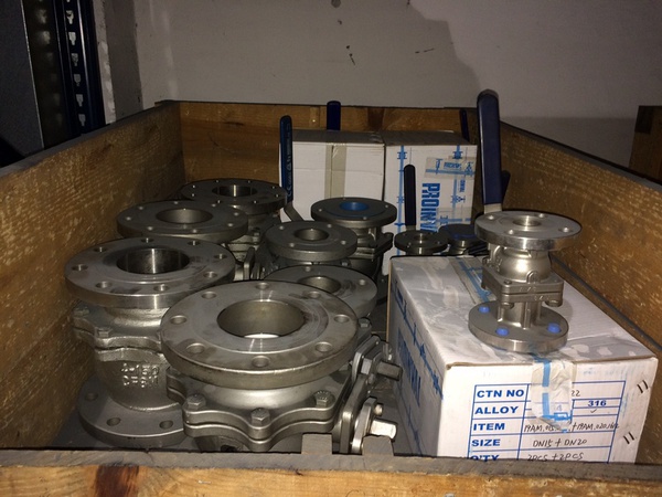 Kapatma ve kontrol vanaları.