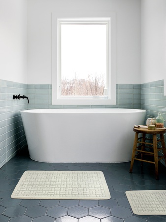 Комплект ковриков для ванны и туалета