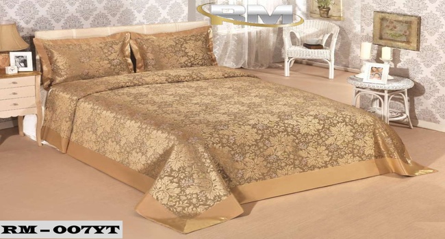 Jacquard bedspread