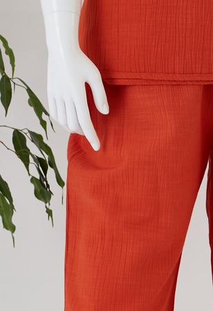 Kruvaze Yaka Bluz / Pantolonlar