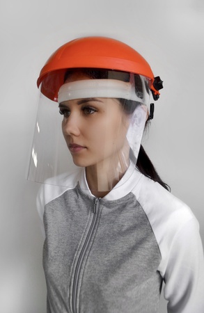 Щиток защитный