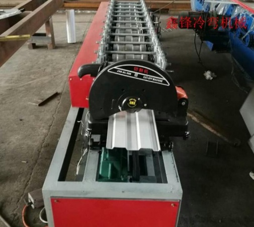 ماكينة درفلة لانتاج يوروشتاكيت