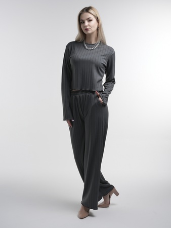 Костюм женский с длинным рукавом из лапши