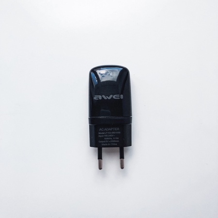 Duvar şarj cihazı Awei C-821