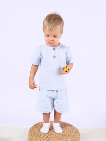 Takım (şort, tişört)