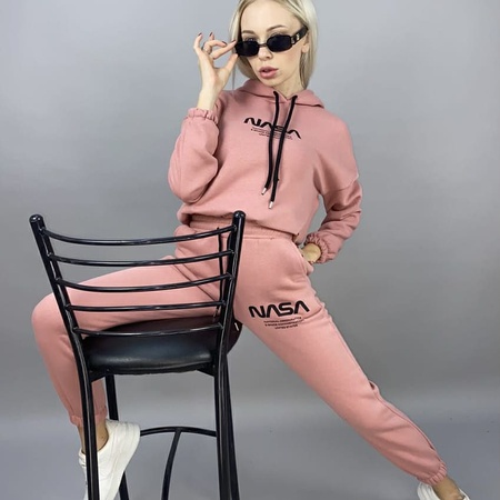 Костюм женский