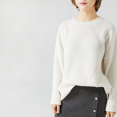 Kadınlar için beyaz kaşmir kazak 2021 yeni mizaç rahat eğlence batı tarzı kazak örgü kazak