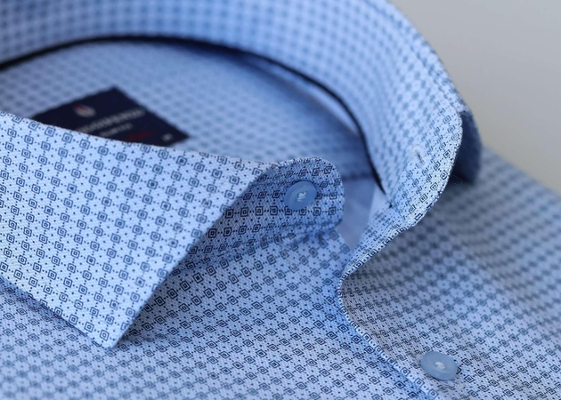 Мужские рубашки