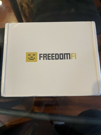 FreedomFi Helium 5G Miner Hotspot Earn HNT w/ LoRaWAN/5G