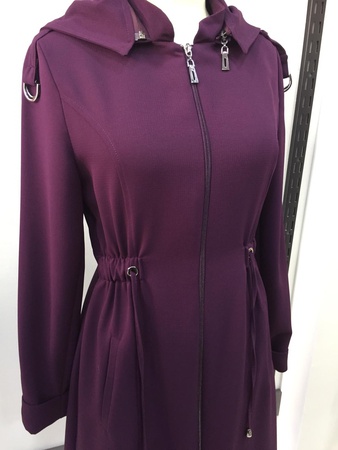 Сезонное Платье с гофрированным поясом и воротником