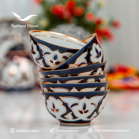 Фарфоровые изделия