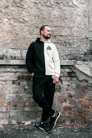 Yazlık takım "Valknut Vertical"