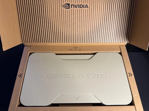 First Class NVIDIA GeForce RTX 5080 FE Founders Edition 16 GB GDDR7 Video Card