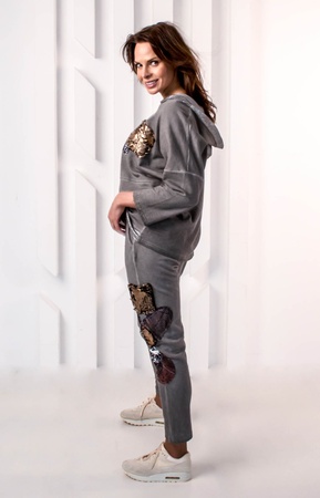 Спортивные костюмы