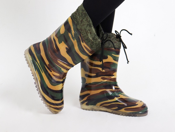 Erkekler ve çocuklar için lastik çizmeler