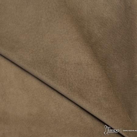 Замша цвет бежевый.