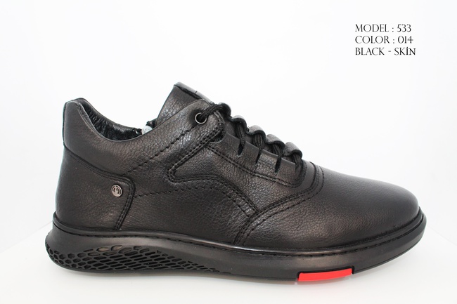 КРОССОВКИ И БОТИНКИ