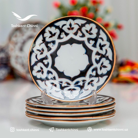 Фарфоровые изделия