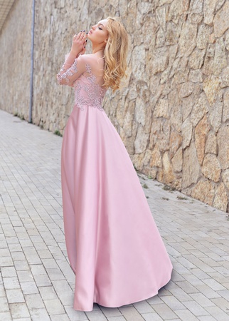 Bridget<br>Розовое свадебное платье Anna RosyBrown