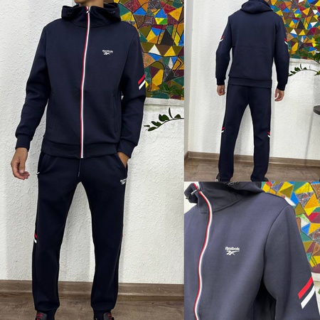 Spor kıyafeti Reebok