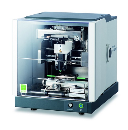 ГРАВИРОВАЛЬНЫЙ СТАНОК ROLAND METAZA MPX-90M