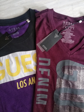 Мужские футболки GUESS