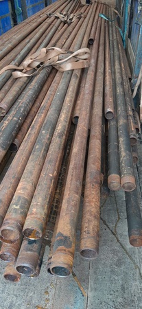 Kullanılmış borular nkt 60-102