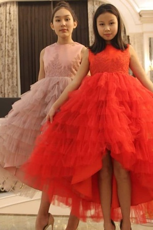 Нарядные платья для девочек