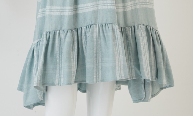 платье с рукавами