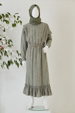 Платье в полоску с длинным рукавом