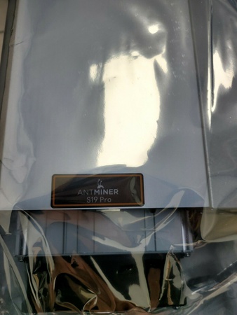 НОВЫЙ AntMiner S19 Pro 110Th / s BTC MINER