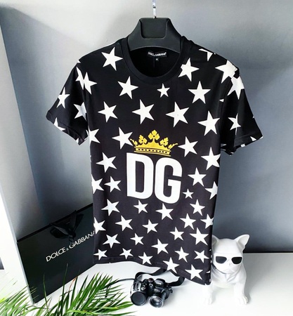 Одежда и аксессуары