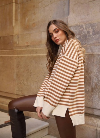 Женский свитер. Размер единый