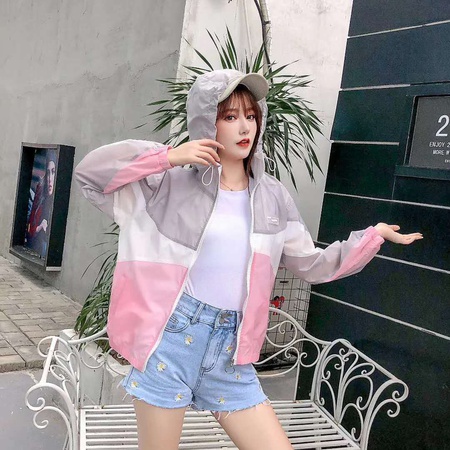 женская ветровка