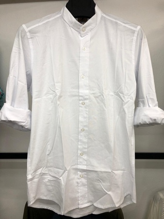 Doğrudan Turia fabrikalarından erkek gömlekleri. TOPTAN