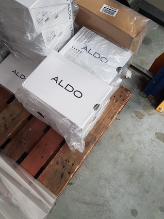 Обувь сток аутлет из Англии оптом женская мужская детская брендовая оригинальная