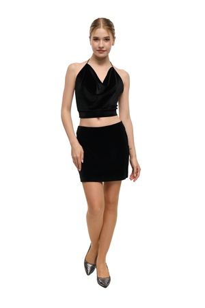 Бархатная мини-юбка с заниженной талией