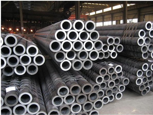 Seamless Steel Pipes/Tubes/Tubing