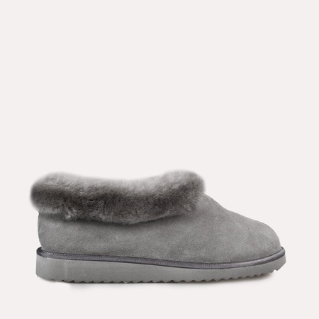 Женские домашние тапочки