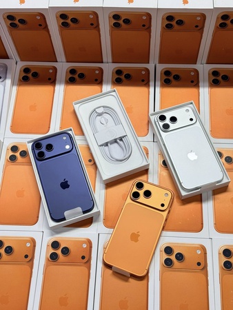 Apple iPhone 17 Pro Max, iPhone 17 Pro, iPhone 17, iPhone Air, Apple iPhone 16 Pro Max, iPhone 16 Pro