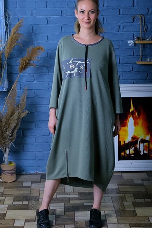 Платье серое расклешенное, весенне-осеннее