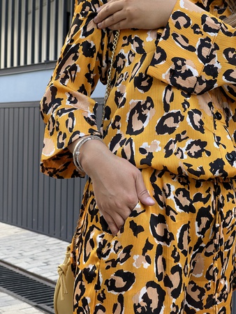 Рубашка с брюками